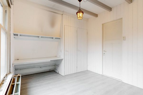 Middelweg 28, Leiden