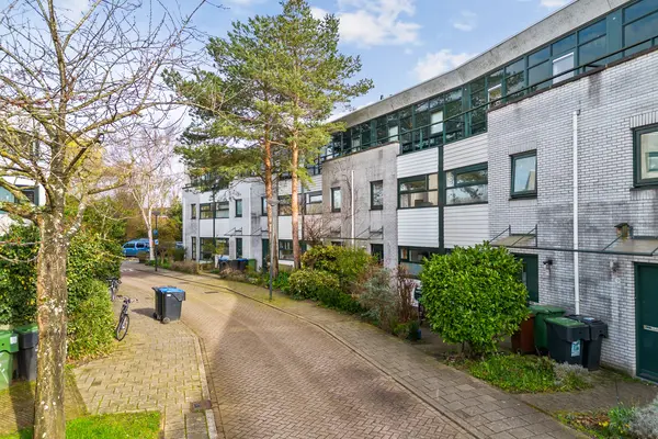 Chris De Jongstraat 8