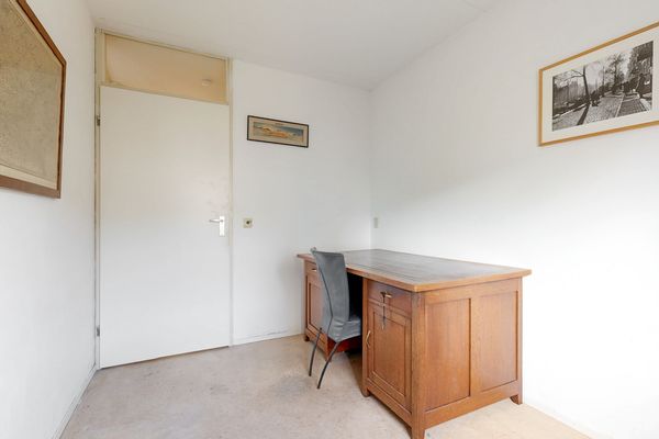 Chris De Jongstraat 8, Leiden