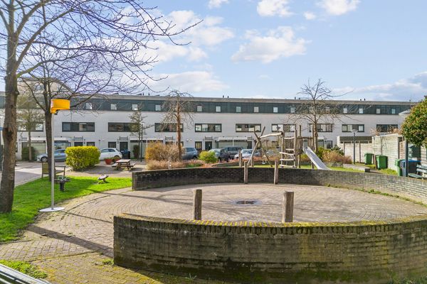 Chris De Jongstraat 8, Leiden