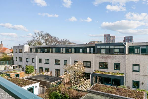 Chris De Jongstraat 8, Leiden