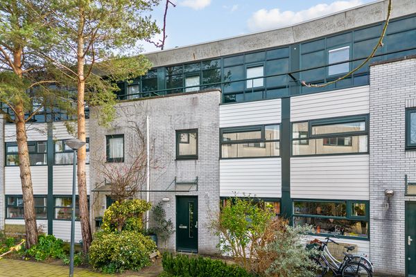 Chris De Jongstraat 8, Leiden