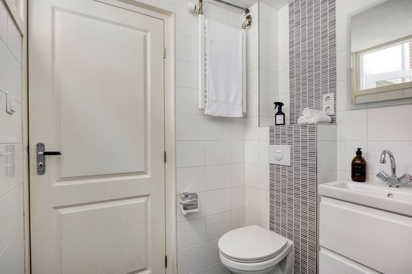 Pasteurstraat 4, Leiden