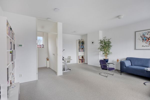 Elly Kerckhoffskade 12, Leiden