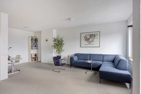 Elly Kerckhoffskade 12, Leiden