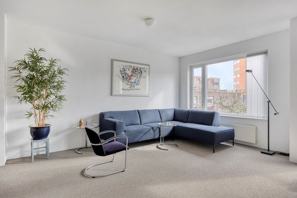 Elly Kerckhoffskade 12, Leiden