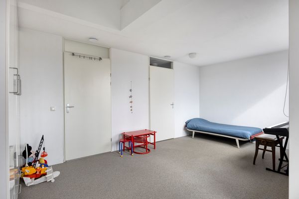 Elly Kerckhoffskade 12, Leiden