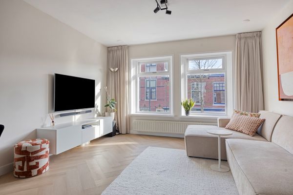 Lage Rijndijk 61, Leiden