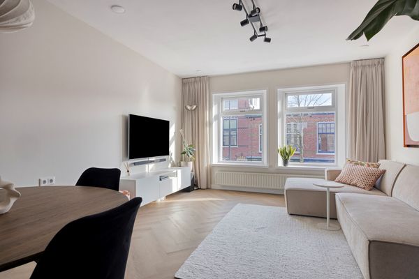 Lage Rijndijk 61, Leiden