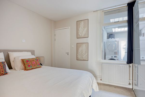 Lage Rijndijk 61, Leiden