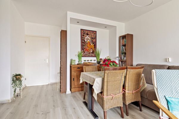 Jan Luykenlaan 82, Leiden