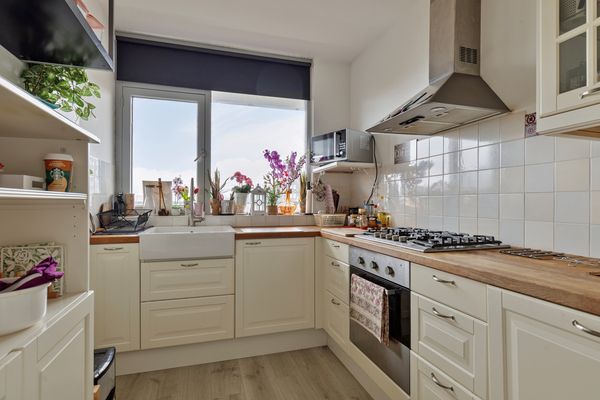 Jan Luykenlaan 82, Leiden