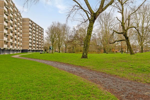 Jan Luykenlaan 82, Leiden