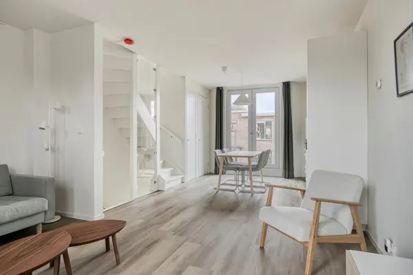 Pioenstraat 12B