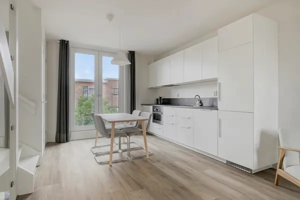 Pioenstraat 12B