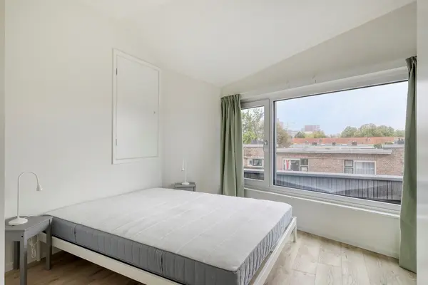 Pioenstraat 12B, Leiden