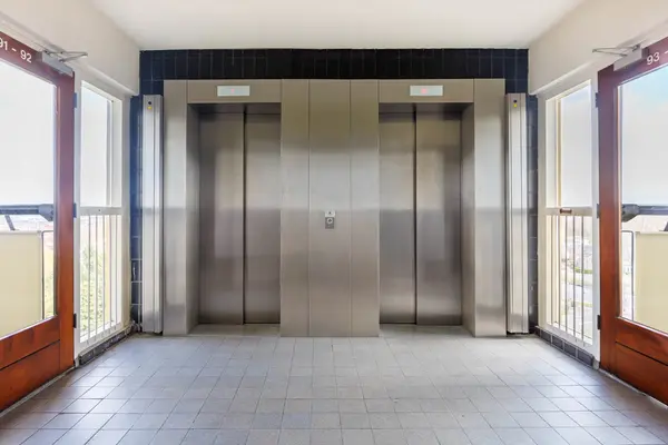 Van Vollenhovenplein 96, Leiden