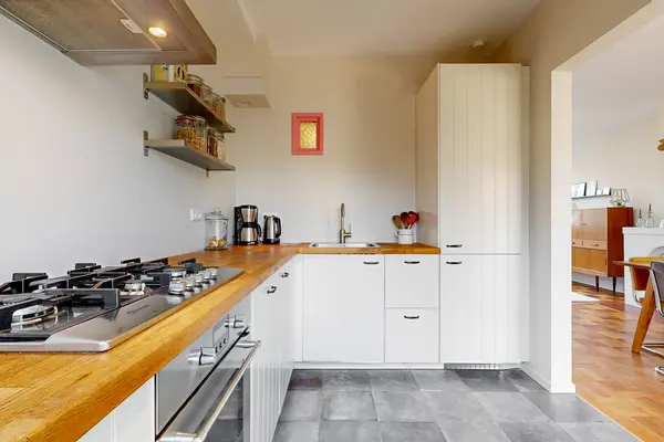 Prins Bernhardlaan 52, Voorschoten
