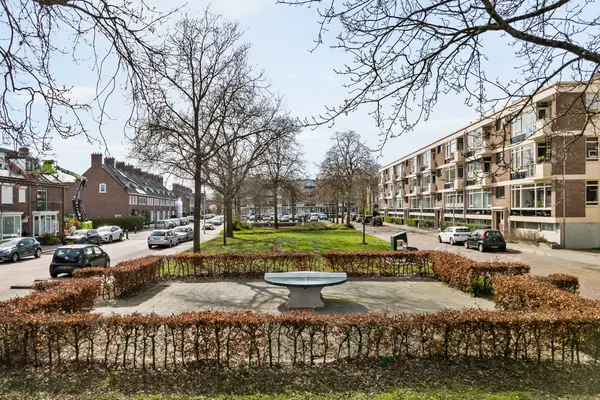 Prins Bernhardlaan 52, Voorschoten