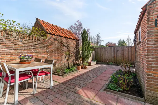 Prins Bernhardlaan 52, Voorschoten