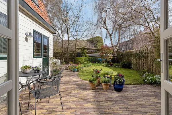 Straat Ter Leede 2, Warmond