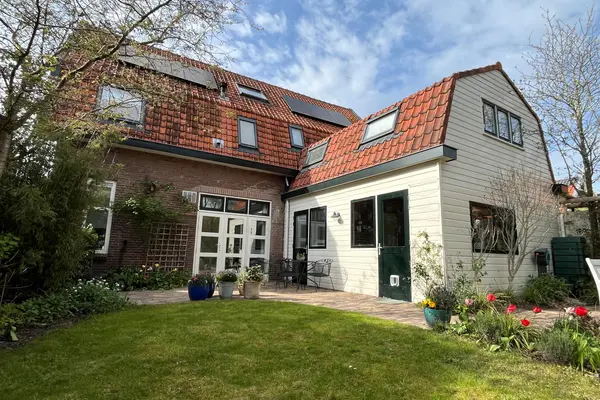 Straat Ter Leede 2, Warmond