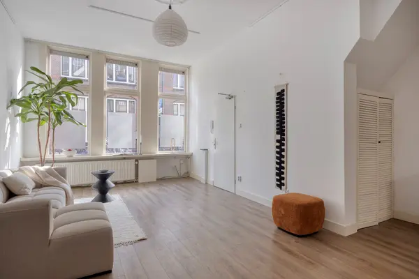 Pasteurstraat 4, Leiden
