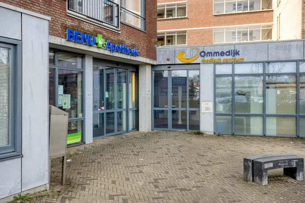 Ommedijk 40, Leiderdorp
