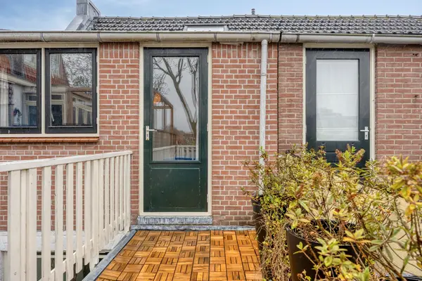 Piet Heinstraat 1, Leiden