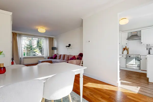 Dahlialaan 10, Oegstgeest