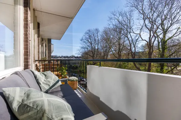 Lelielaan 21, Oegstgeest