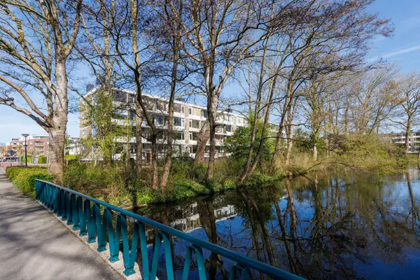 Lelielaan 21, Oegstgeest