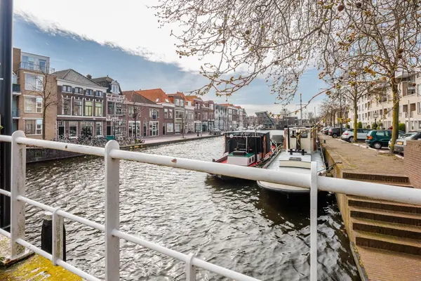 Langegracht 171, Leiden