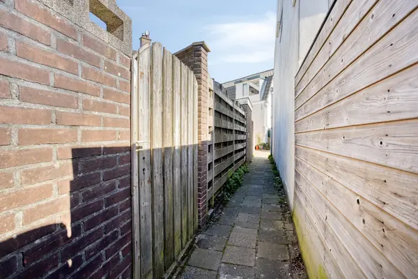 Reitzstraat 10, Leiden