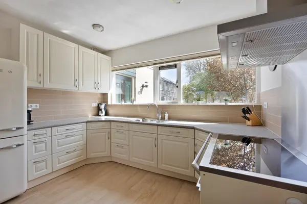 Mauritsstraat 10, Zoeterwoude