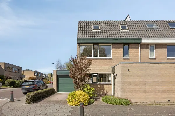 Mauritsstraat 10, Zoeterwoude