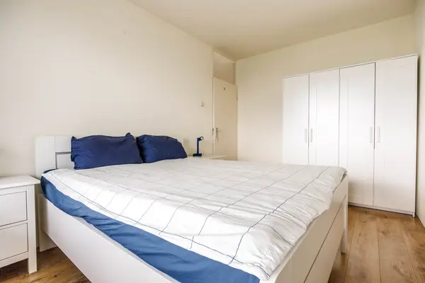 Condorhorst 95, Leiden