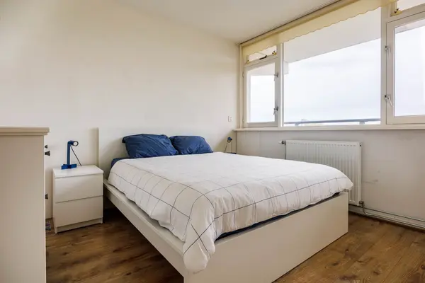 Condorhorst 95, Leiden