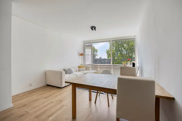 Opaalstraat 215, Leiden