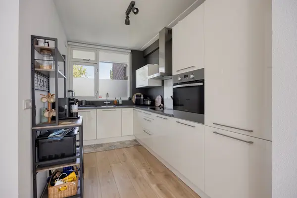 Opaalstraat 215, Leiden