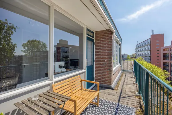 Opaalstraat 215, Leiden
