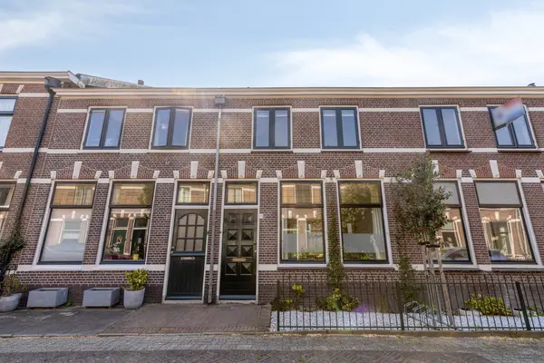 De Wetstraat 14