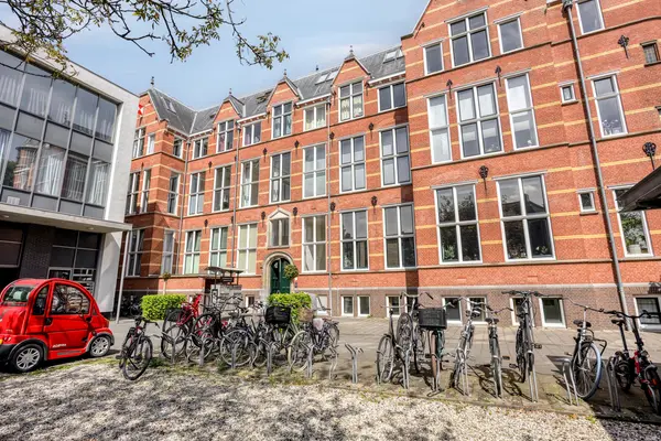 Hugo de Grootstraat 119, Leiden