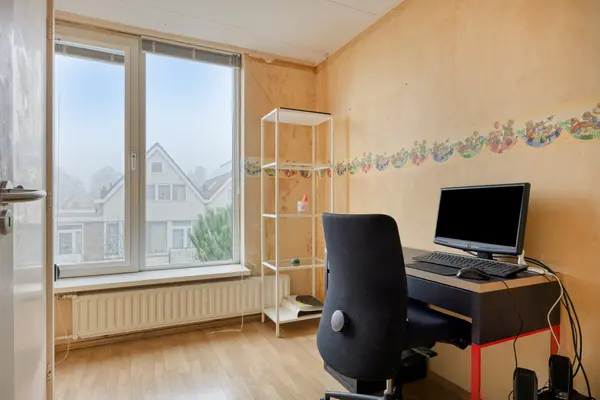 Debussystraat 39, Leiden