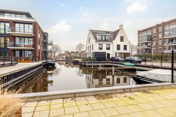 Hoge Rijndijk 48A31, Zoeterwoude