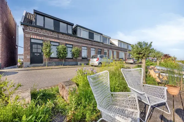 Kleikade 43, Waddinxveen