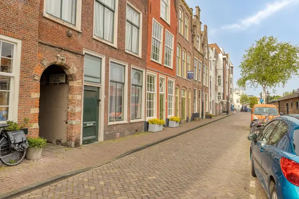 Neeltje van Zuytbrouckhof 29, Leiden