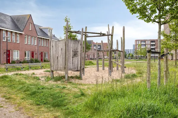 Max Velthuijskade 63, Leiden