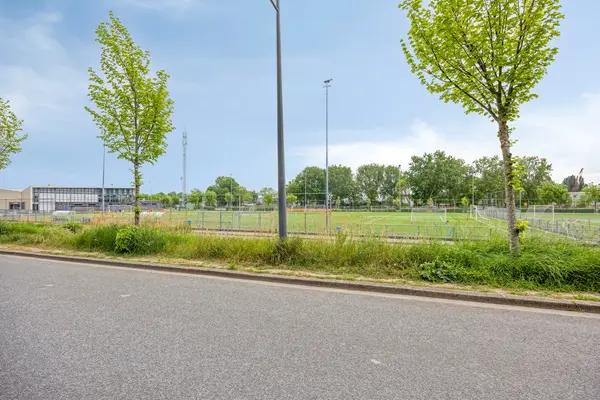 Stadhouderslaan 522, Zoeterwoude