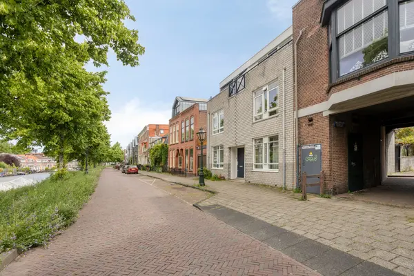 Haarlemmerweg 33, Leiden